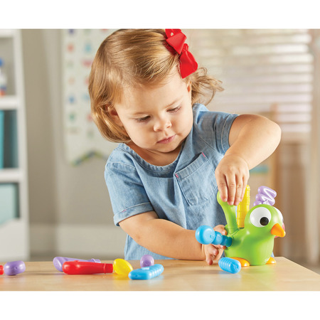 Learning Resources Fine Motor Peacock Pals 9095